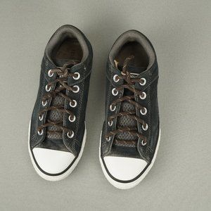 Converse All Star Junior Canvas Sneakers Shoes- Size 3